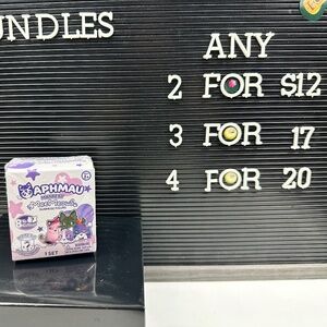 APHMAU Mystery MeeMeows Blind Box Series 5 (Bundle Eligible)